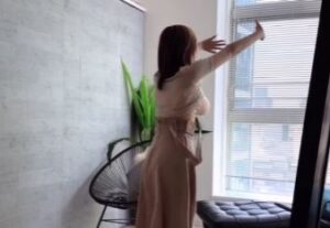 向かいのビルの人、腰抜かしてました。